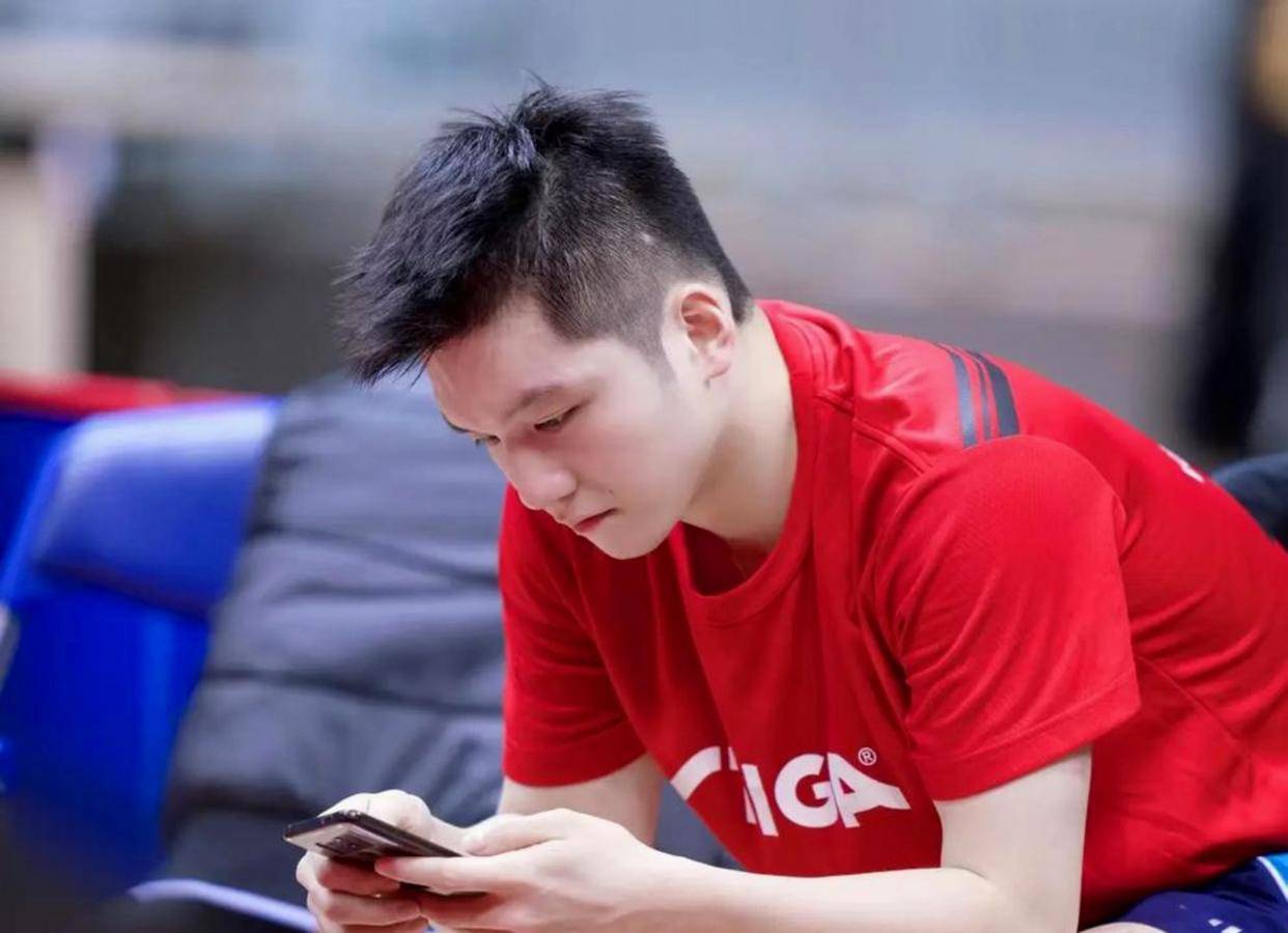 关于官方：樊振东主教练3选1的信息